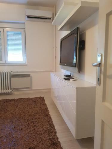 Lara's Apartment