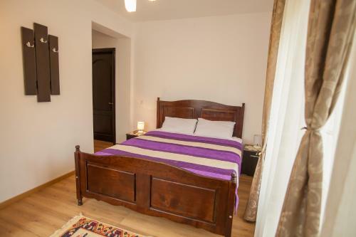 Hostal Pensiunea Aurora