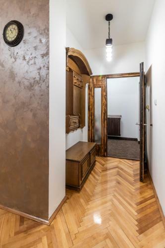 Hostal House Of Surprise