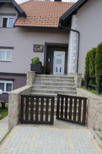 Apartment Villa Dragulj