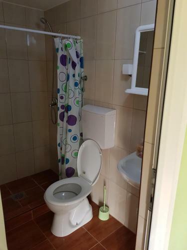 Hostal Guest House Lisinski Raj