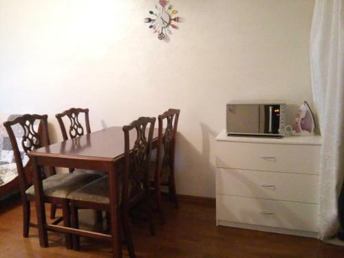 Apartments Na Academicheskoy