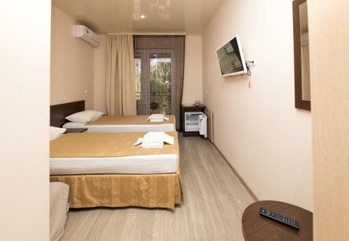 Hostal Lilia Guest House