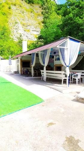 Hostal Belye Skaly Guest House