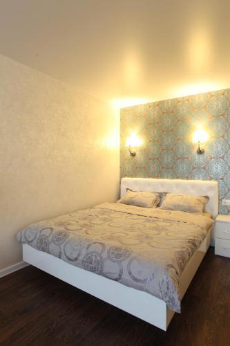 Apartment On Samokhvalova 12