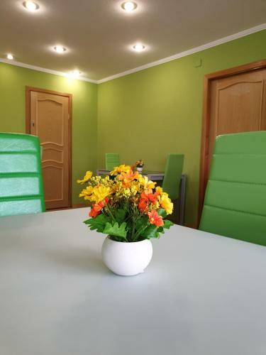 Hostel"shade"