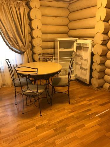 Hotel Lazurny Bereg Na Oke