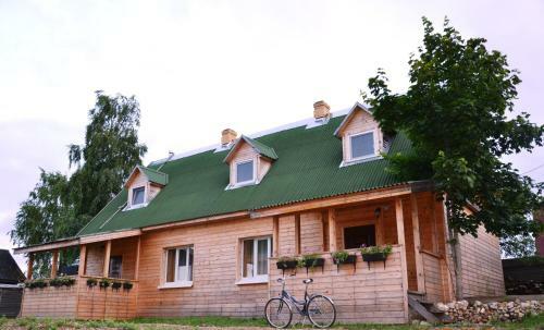Hostal Guest House Strugi