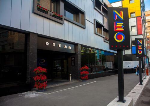 Dom Hotel Neo