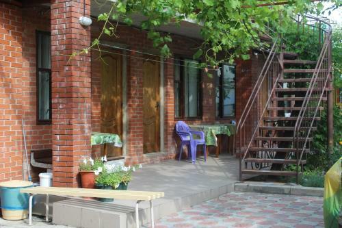 Hostal Guesthouse On Trudyaschikhsya