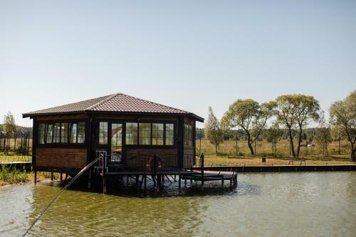 Country Club Fisherix