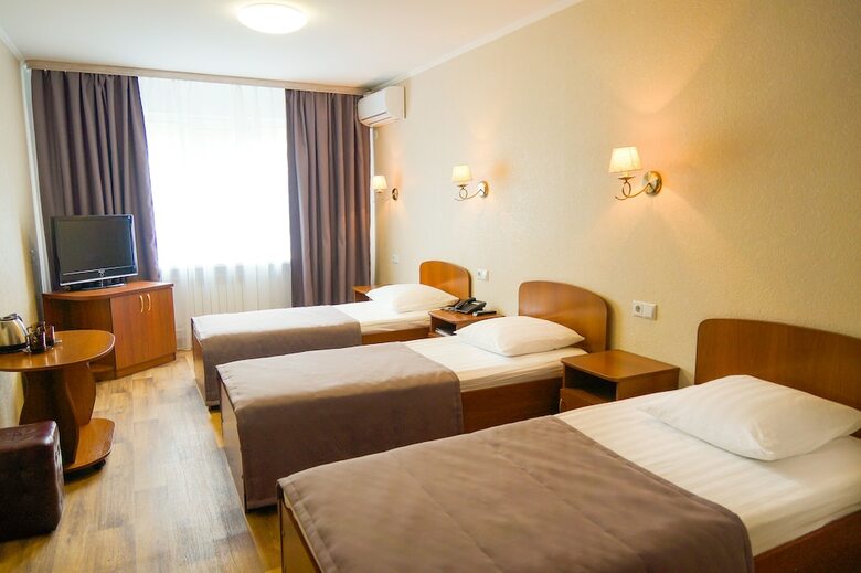 Hotel "ussuriysk"
