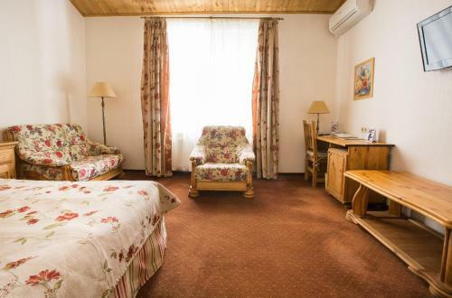 Arthurs Village & Spa Hotel