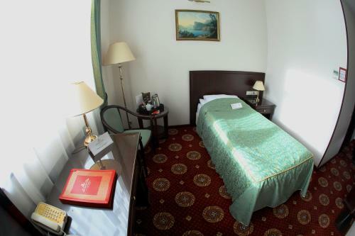Arm Premier Hotel