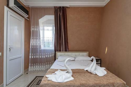 Hostal Mari & Milen