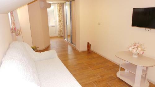 Hostal Guest House On Aerodromnaya