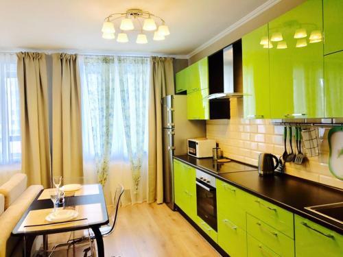 Apartment On Alekseya Kozina 3a