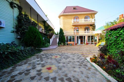 Hostal Gostevoy Dom Akvarel