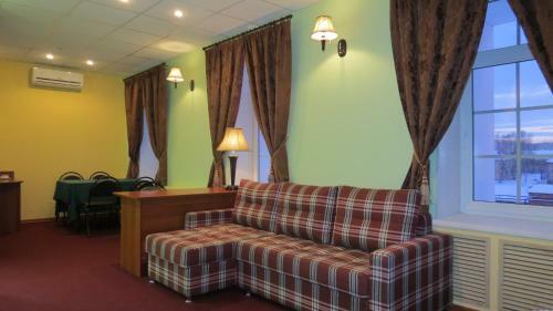 Esmerald Hotel