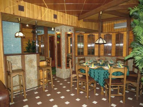 Esmerald Hotel