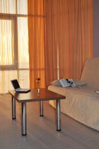 Tropicana Hotel