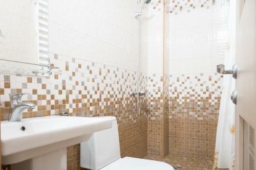 Hostal Guest House Colibri Beach