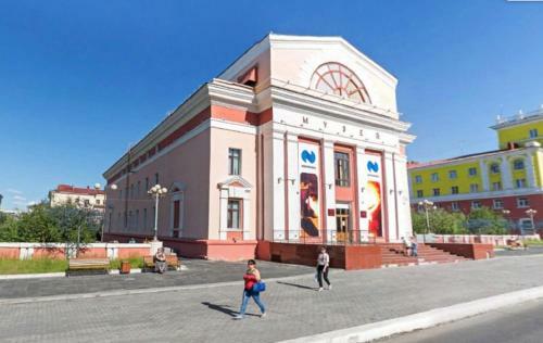 Apartment Leninskiy 17