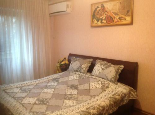 Apartment On Rostovskaya