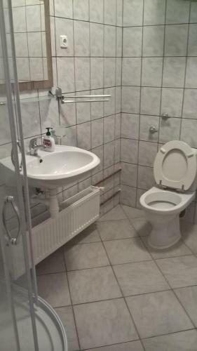 Bed & Breakfast Restavracija&pansion UNA
