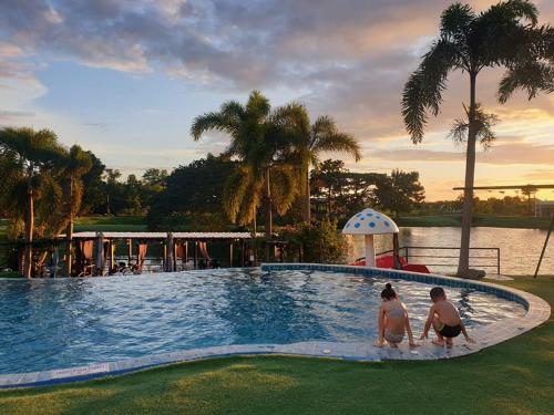 Hotel I View Park Resort