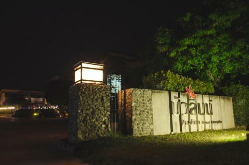 Hotel Bualinn Resort