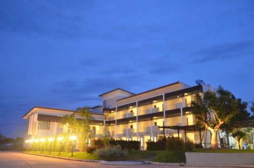 Hotel Bualinn Resort