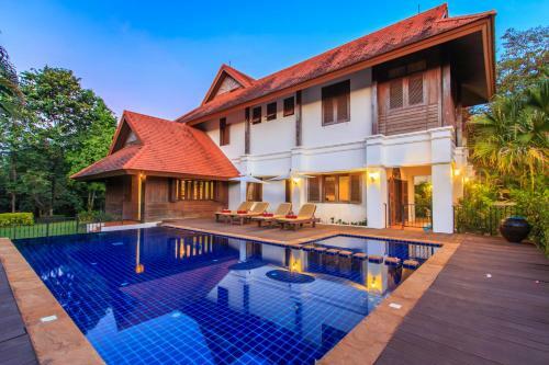 Villa Lanna Hill House