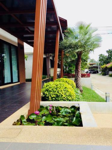 Hostal Wassana Sitdharma Guesthouse