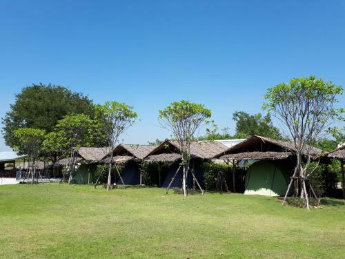 Baan Tung Camping Field