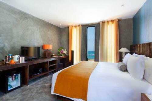 Hotel Natai Beach Resort And Spa