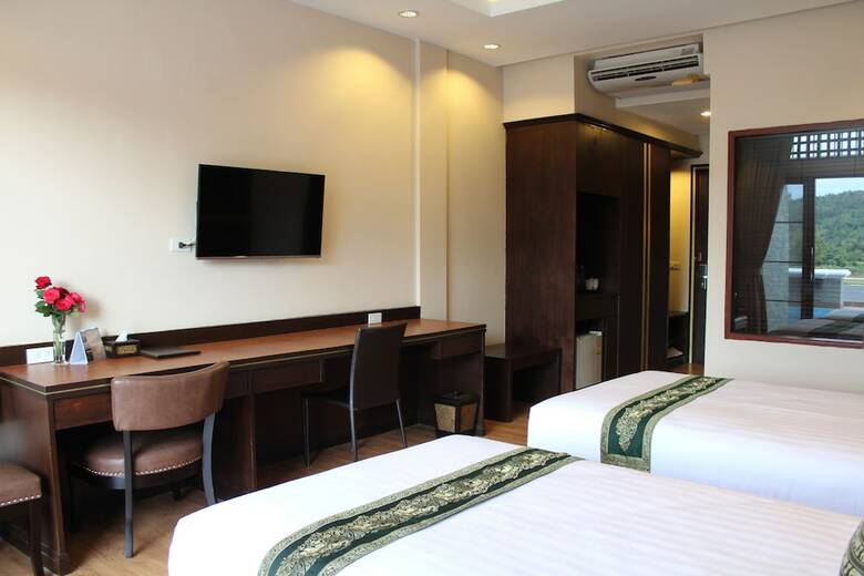Hotel Phurua Sanctuary Resort And Spa