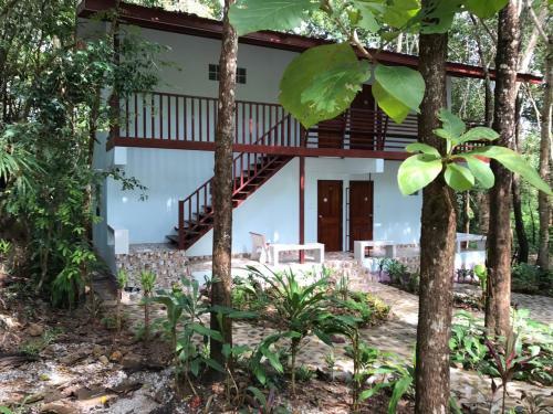 Hostal Forest Park Resort