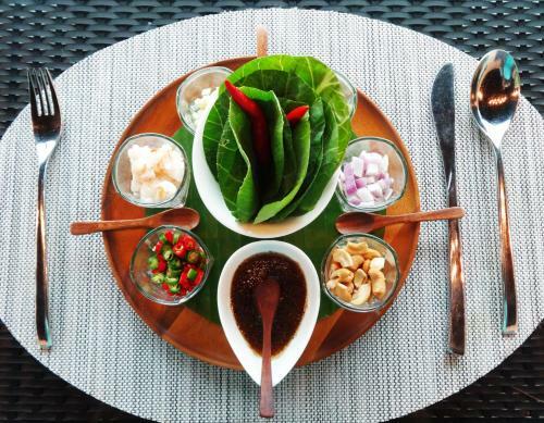 Hotel Away Phuket Le Coral
