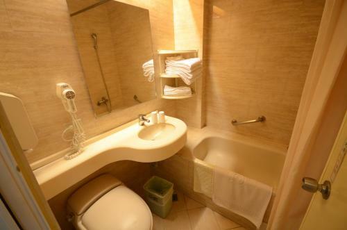 Dongpo Ti Lun Hotel