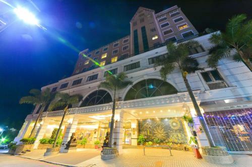 Dongpo Ti Lun Hotel