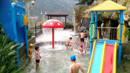 Dongpo Ti Lun Hotel