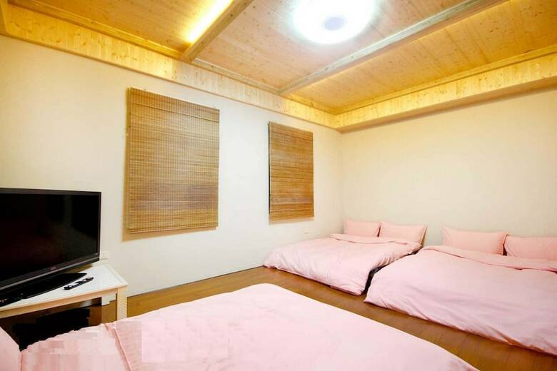 Shuanghu Garden B&B