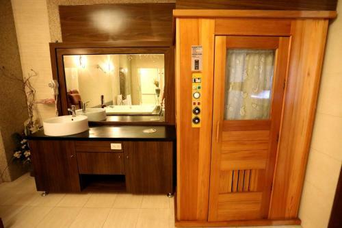 Hostal Hua Jia Motel