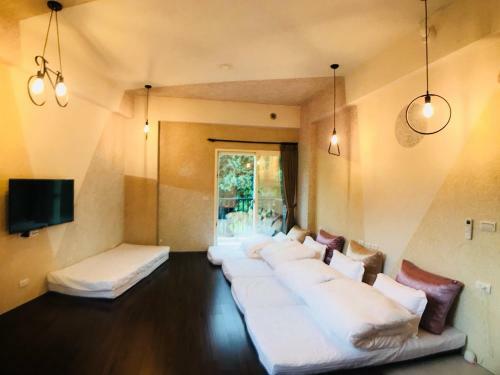 Lodge Bi Xuelin