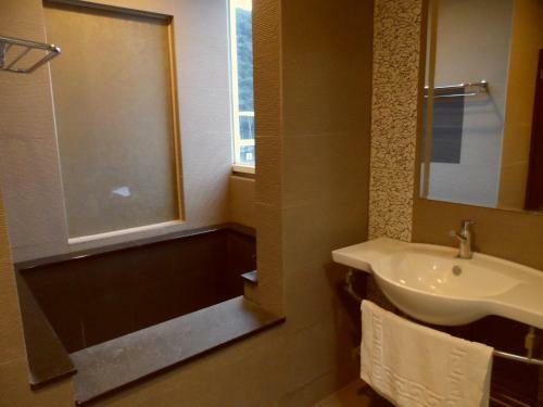 Hostal Niuniu & Meng Ka Homestay
