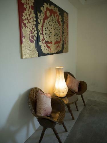 Home & Teak Residence
