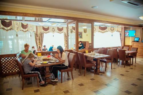 Hotel Sonyachniy Promin