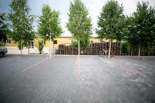 Tulpan Hotel