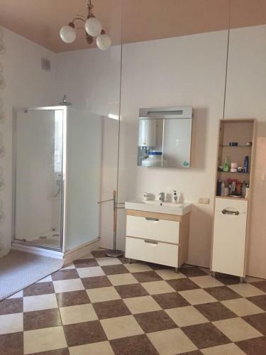Villa U Moria Komunstroy 1
